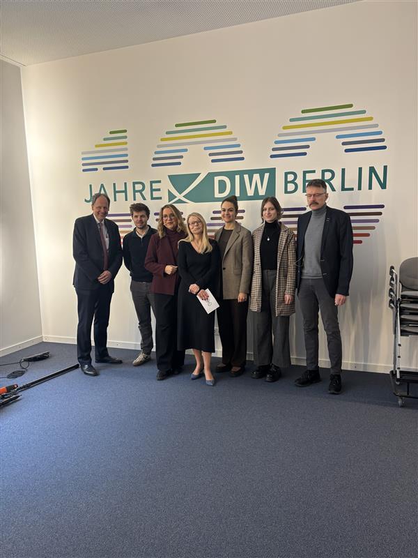 Sprecher*innen der Veranstaltung "Kernfusion: Hype oder Realität"; Sprecher*innen der Veranstaltung "Kernfusion: Hype oder Realität"