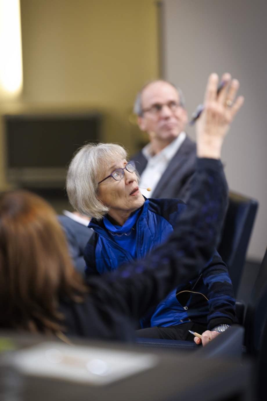 Nobelpreisträgerin Claudia Goldin während der Paneldiskussion