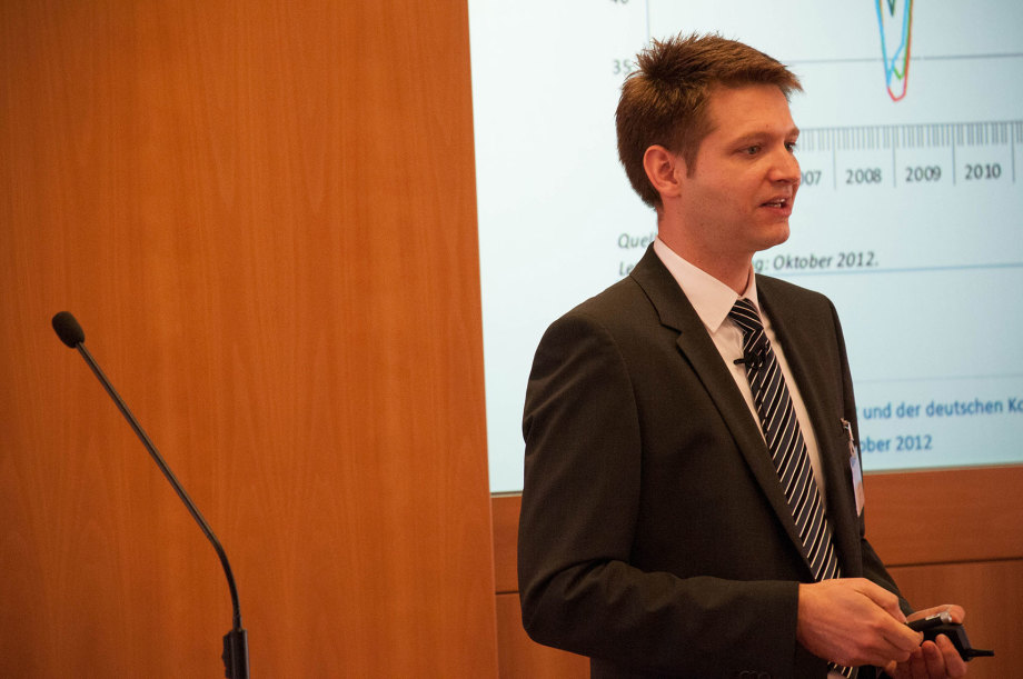 Konjunkturchef Ferdinand Fichtner erläutert konjunkturelle Aussichten