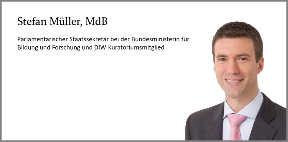 "Das BMBF gratuliert ganz herzlich zu 90 Jahren DIW Berlin und damit zu einer langen Tradition exzellenter Forschung und Beratung über zentrale Zukunftsfragen von Wirtschaft und Gesellschaft in Deutschland, Europa und - zunehmend – der Welt. Seit gut 30 Jahren ist das DIW zugleich Heimat des sozio-oekonomischen Panels (SOEP), das das BMBF institutionell als eine gemeinsam mit den Ländern geförderte Einrichtung der Leibniz-Gemeinschaft unterstützt. Mit 30.000 Befragten in 11.000 Haushalten stellt das SOEP eine einzigartige Datengrundlage für die empirische Forschung über Einkommensverteilung, Ar-beitsmarkt, Sozialpolitik und Lebensqualität bereit. Hervorzuheben ist das Bemühen, stets aktuelle Herausforderungen anzugehen, wie derzeit das Thema Migration in Folge der Flüchtlingswelle. Für die Zukunft wünschen wir dem DIW Berlin weiterhin viel Erfolg und eine breite Nutzung der SOEP-Daten in Wissenschaft, Politik und Gesellschaft."
