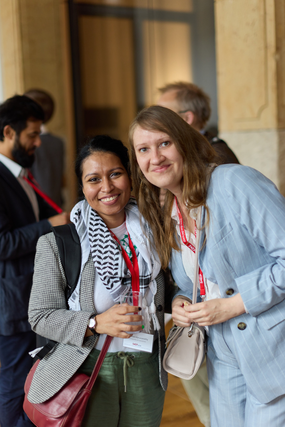 Auf dem Bild sind Teilnehmer*innen der SOEP-Konferenz 2024 zu sehen.