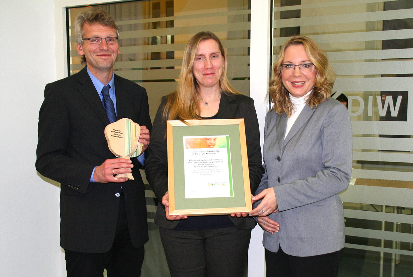 Auszeichnung_CKemfert_20121114_web.jpg Auszeichnung_CKemfert_20121114_web.jpg